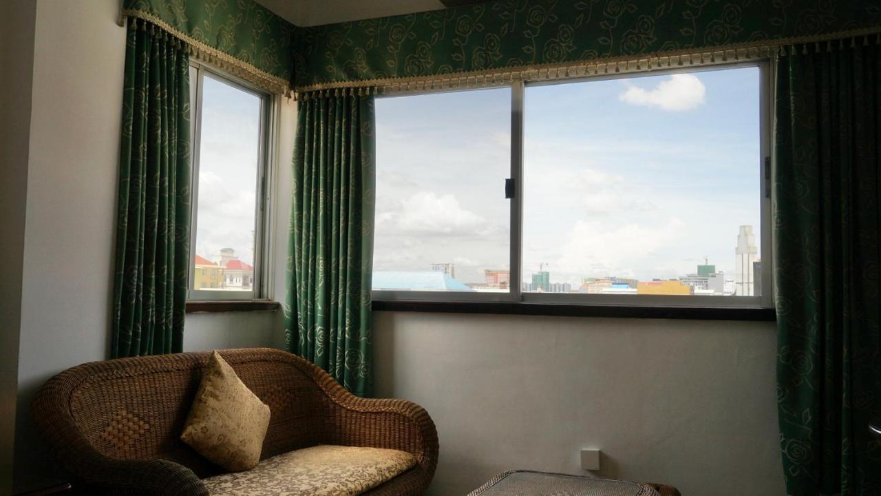 Chung Hsin Hotel 中信酒店 Πνομ Πενχ Εξωτερικό φωτογραφία
